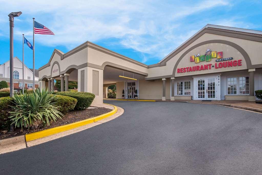 Clarion Inn Falls Church-Arlington Ngoại thất bức ảnh