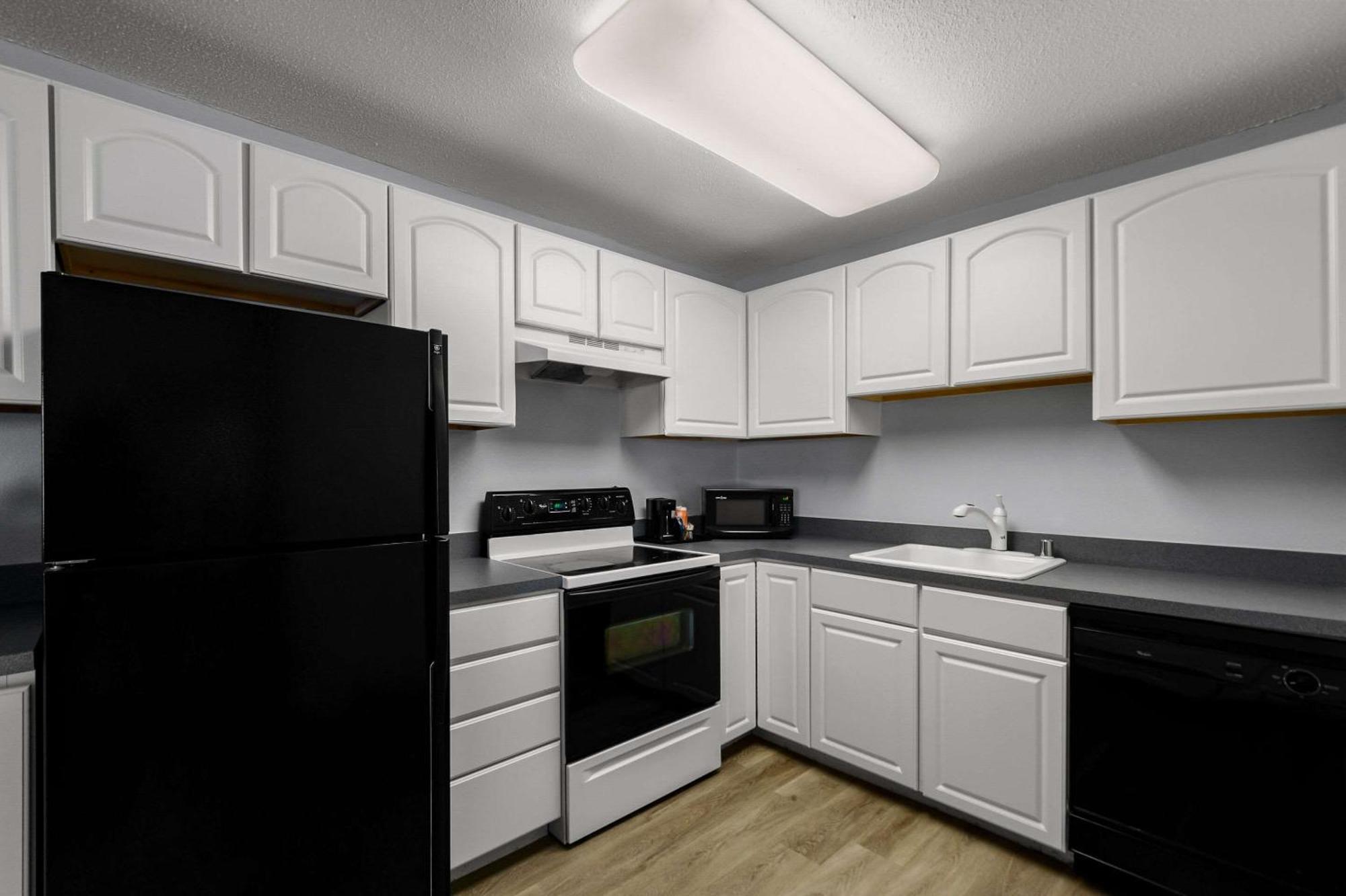 Clarion Inn Falls Church-Arlington Ngoại thất bức ảnh