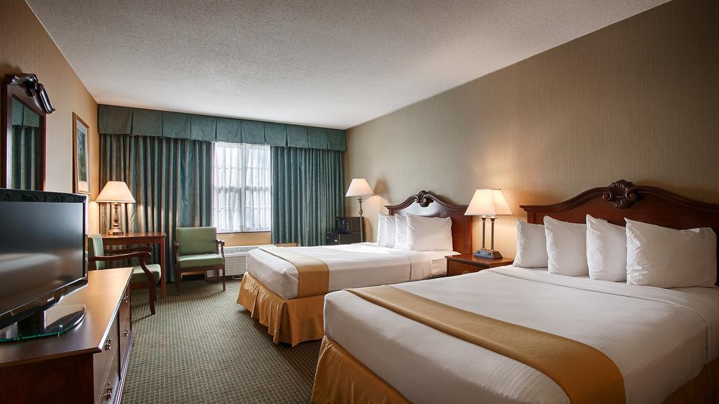 Clarion Inn Falls Church-Arlington Ngoại thất bức ảnh