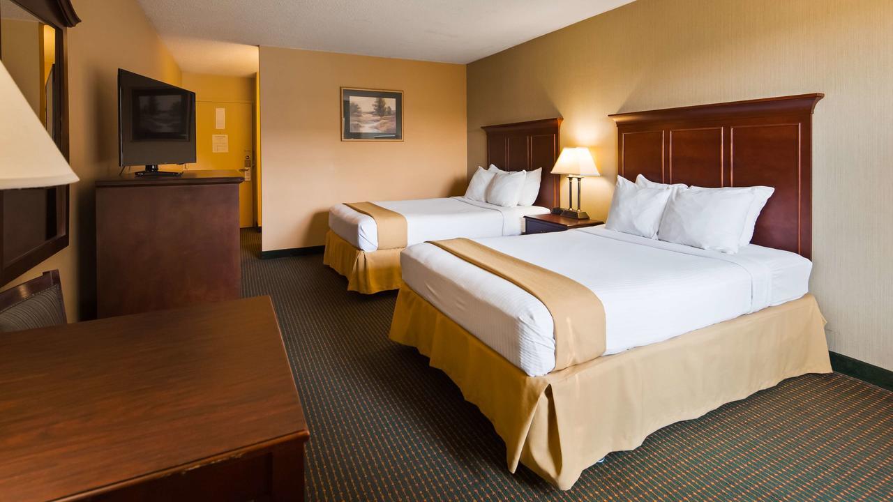 Clarion Inn Falls Church-Arlington Ngoại thất bức ảnh