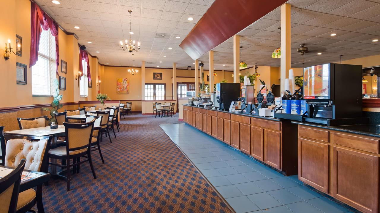 Clarion Inn Falls Church-Arlington Ngoại thất bức ảnh